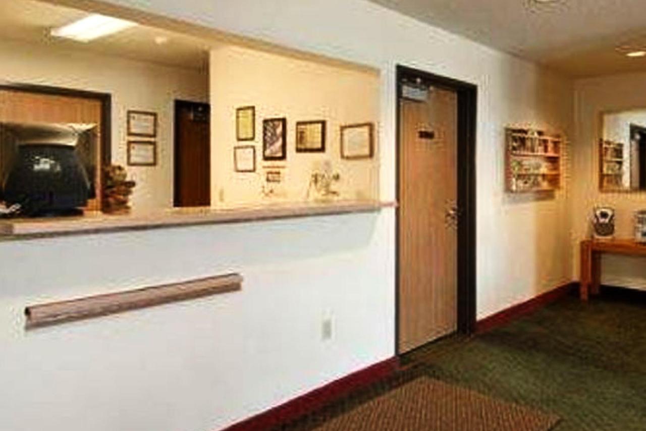 Coratel Inn & Suites By Jasper New Richmond Экстерьер фото