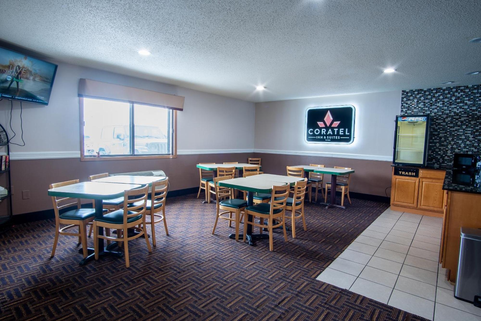 Coratel Inn & Suites By Jasper New Richmond Экстерьер фото