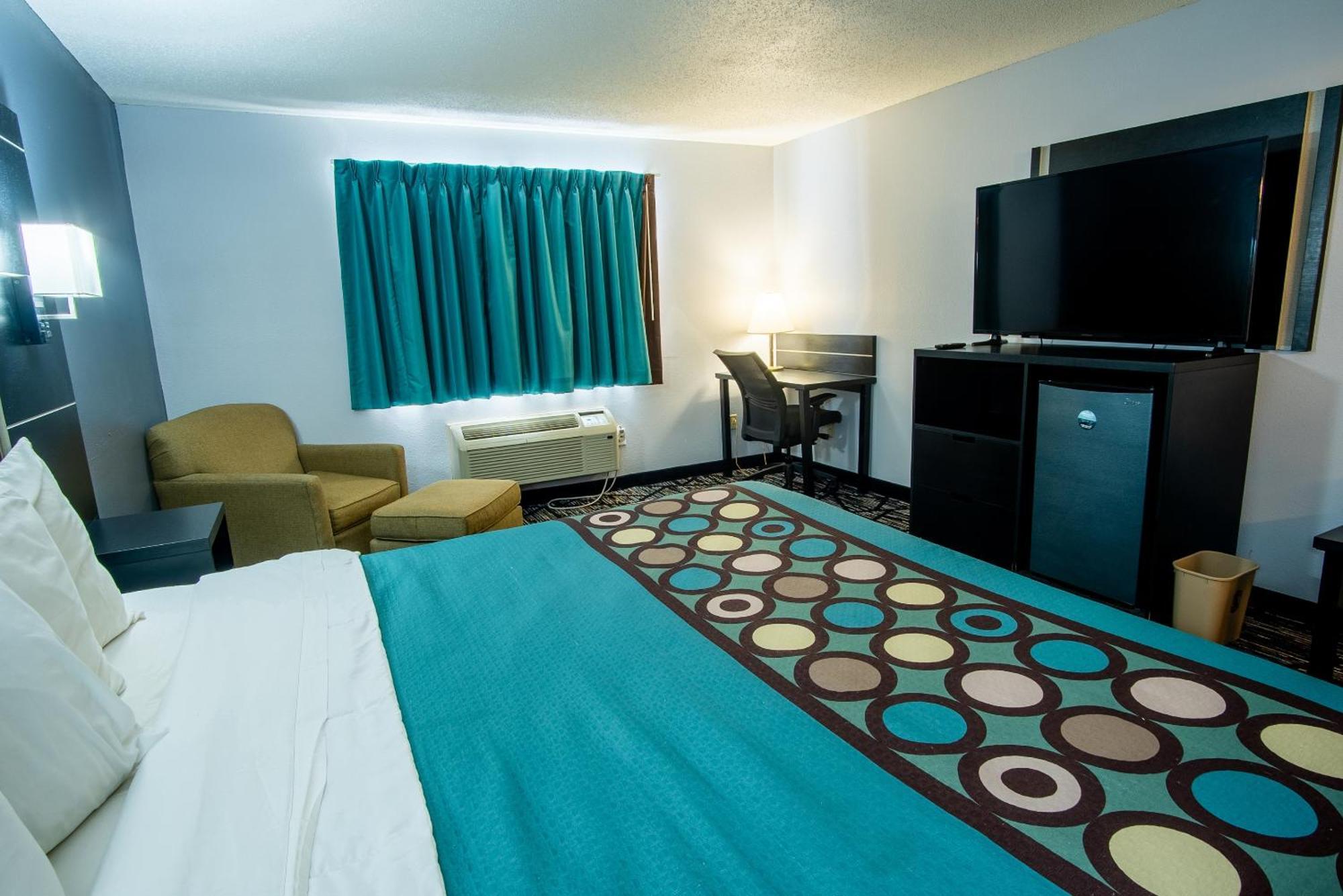 Coratel Inn & Suites By Jasper New Richmond Экстерьер фото